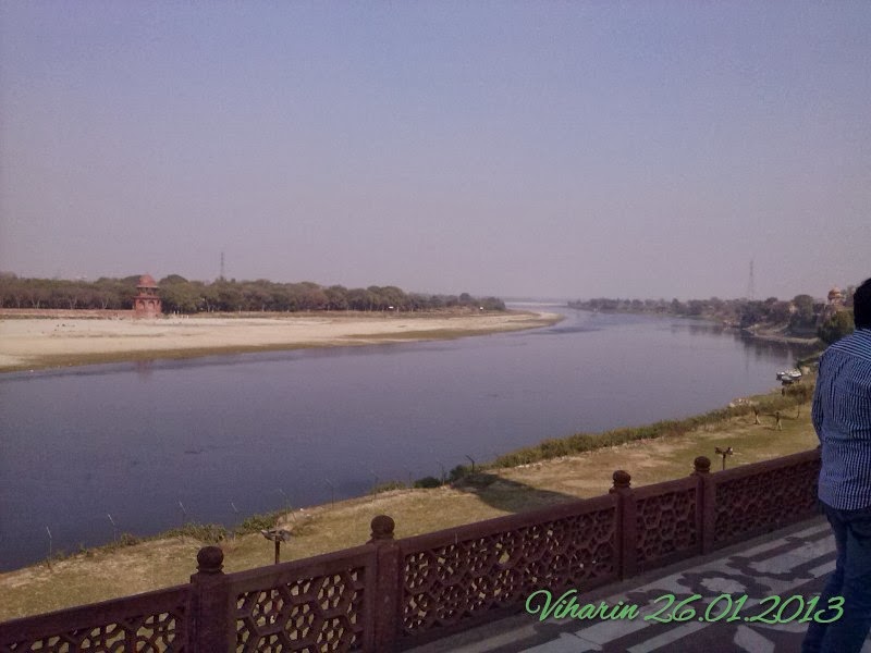 Yamuna River at the back of Taj Mahal