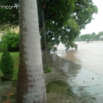 Viharin.com-River Ganga flowing by the resort