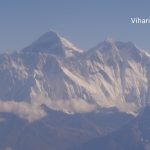Viharin.com- Nuptse, peak on left