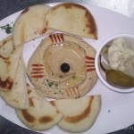Viharin.com- Pita bread with hummus