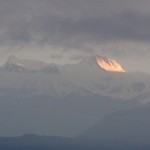 Viharin.com- Sun rays falling on Annapurna range