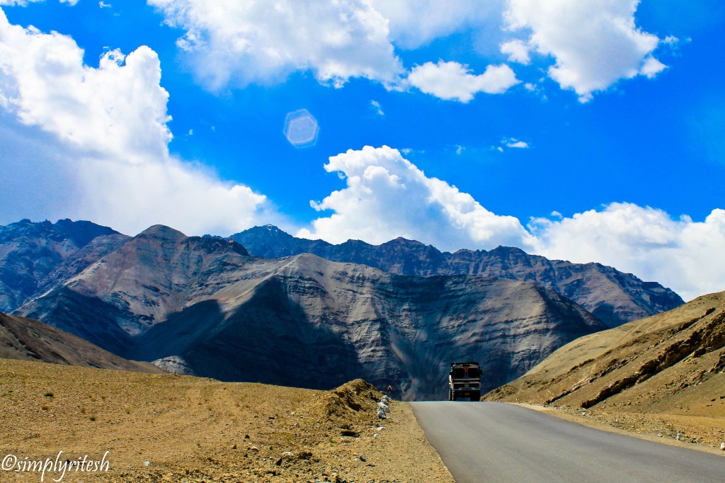 Zanskar Pass-Magnetic-Hill