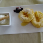 Viharin.com- Fried apple ring with honey