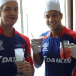 Viharin.com- Albie Morkel and Mayank Agarwal enjoying mocktails and smoothies