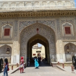 Viharin.com- Entrance at City Palace, Jaipur