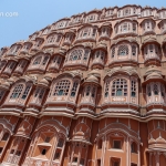 Viharin.com- Front view of Hawa Mahal