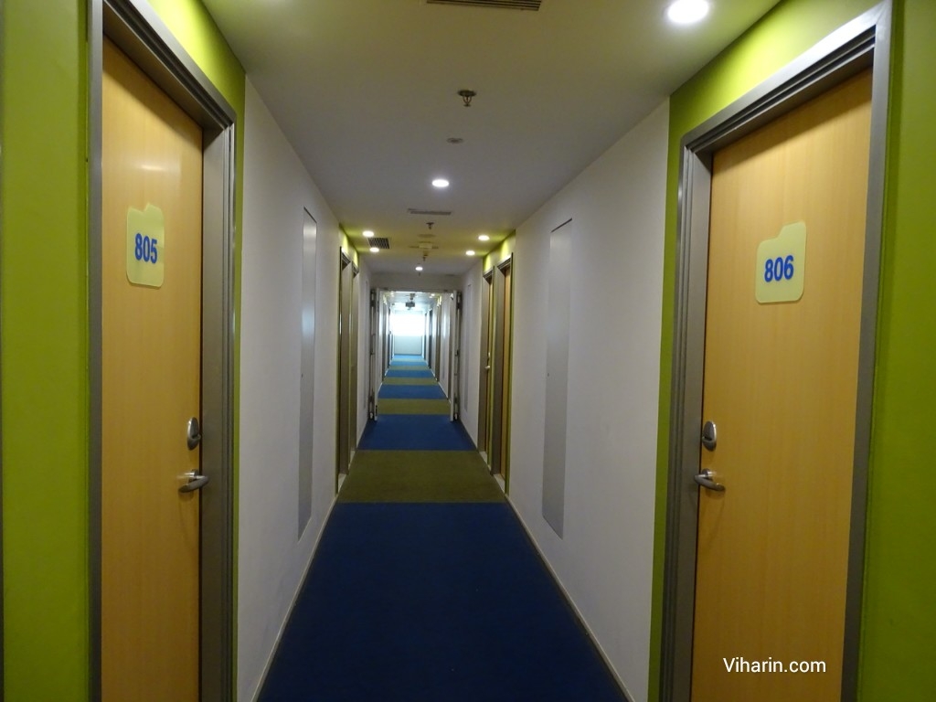 Viharin.com- Corridor on 8th floor
