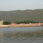 Viharin.com- View of hills along the lake