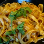 Viharin.com- Pad Thai noodles