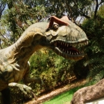 Viharin.com- Allosaurus