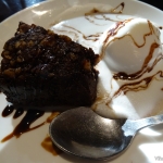 Viharin.com- Brownie with ice cream