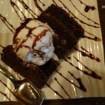 Viharin.com- Hot chocolate with ice cream
