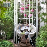paris-hotel-restaurant-camelia-butterfly-enclosure-family-2