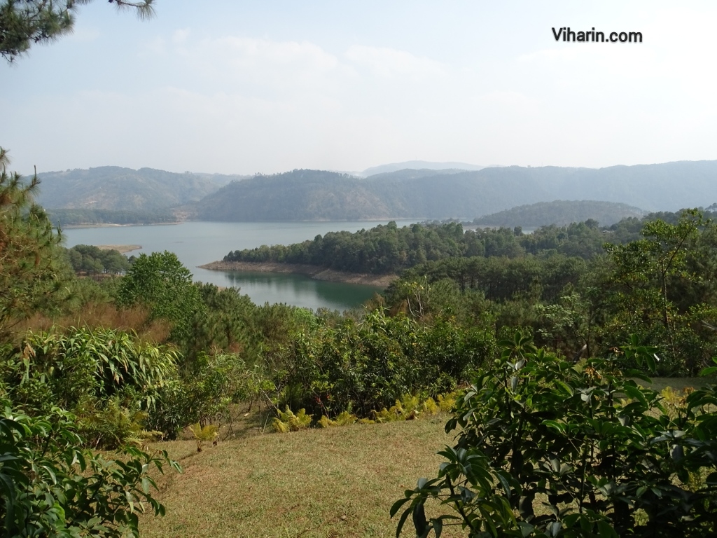 Viharin.com- Mesmerizing view of Umium Lake