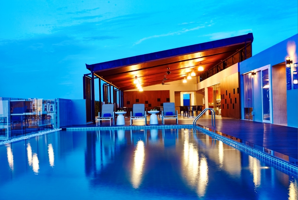 Premier Inn Pattaya - pool image