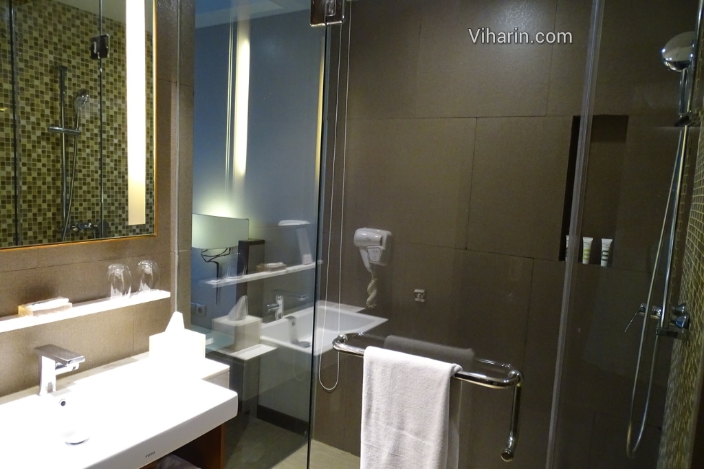 Viharin.com- Bathroom