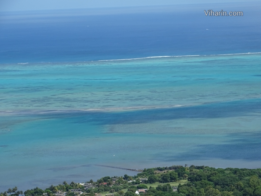 Viharin.com- Bluish green waters of Indian Ocean