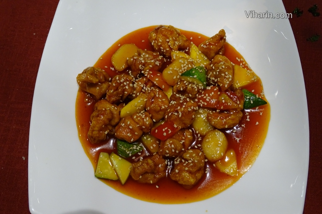 Viharin.com- Chef's special Sweet and Sour chicken