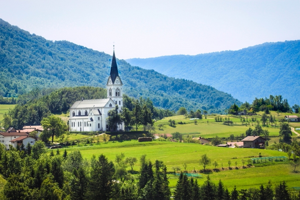 History and Culture - Catholic Church in Dreznica