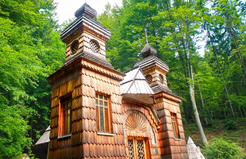 History and Culture - Russian Chapel at Pass