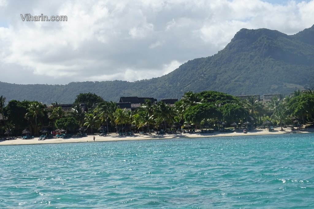 Viharin.com- Hotel Paradis just below Le Morne Rock