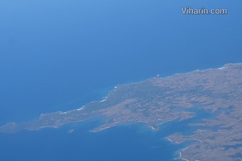 Viharin.com- Scene reminding of shape of earth
