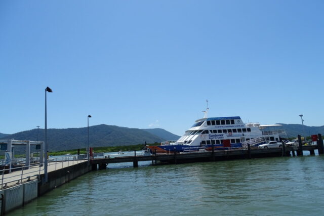 Cruise for Great Barrier Reef