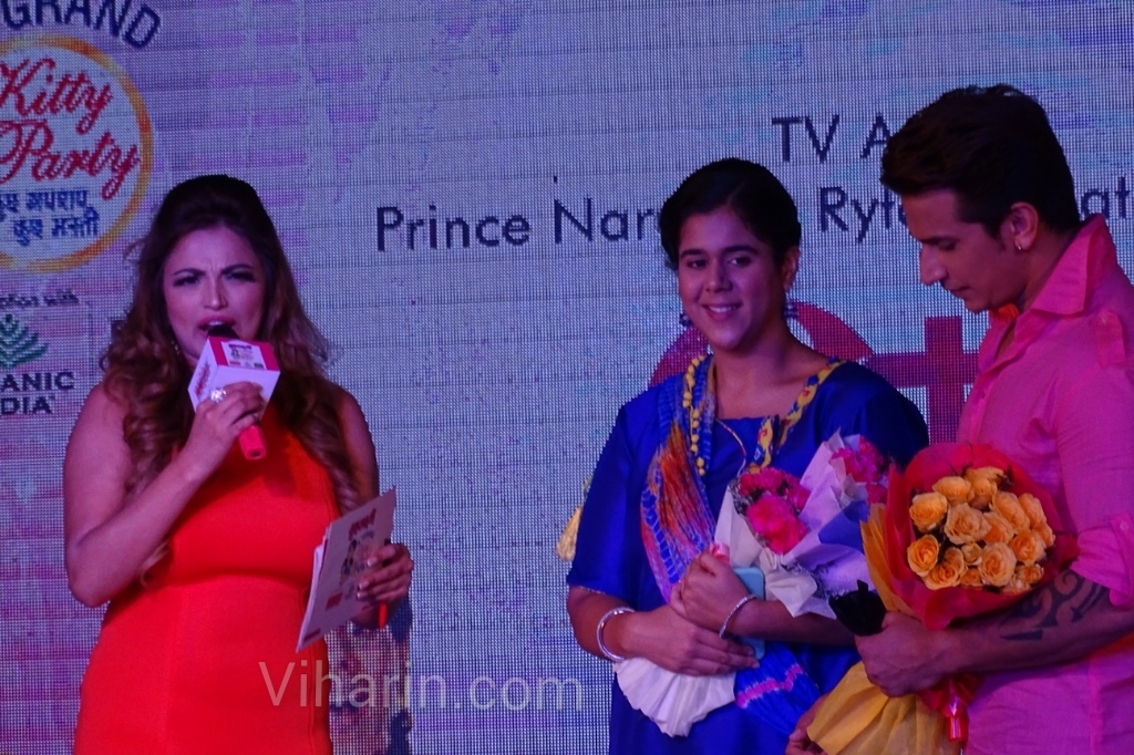 viharin-com-starcast-of-badho-bahu-arsha-goswami-and-prince-narula