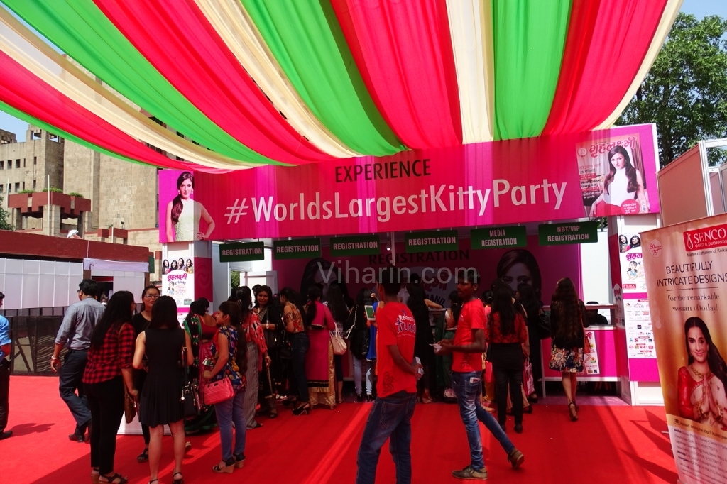 viharin-com-Worlds largest kitty party by Grehlakshmi