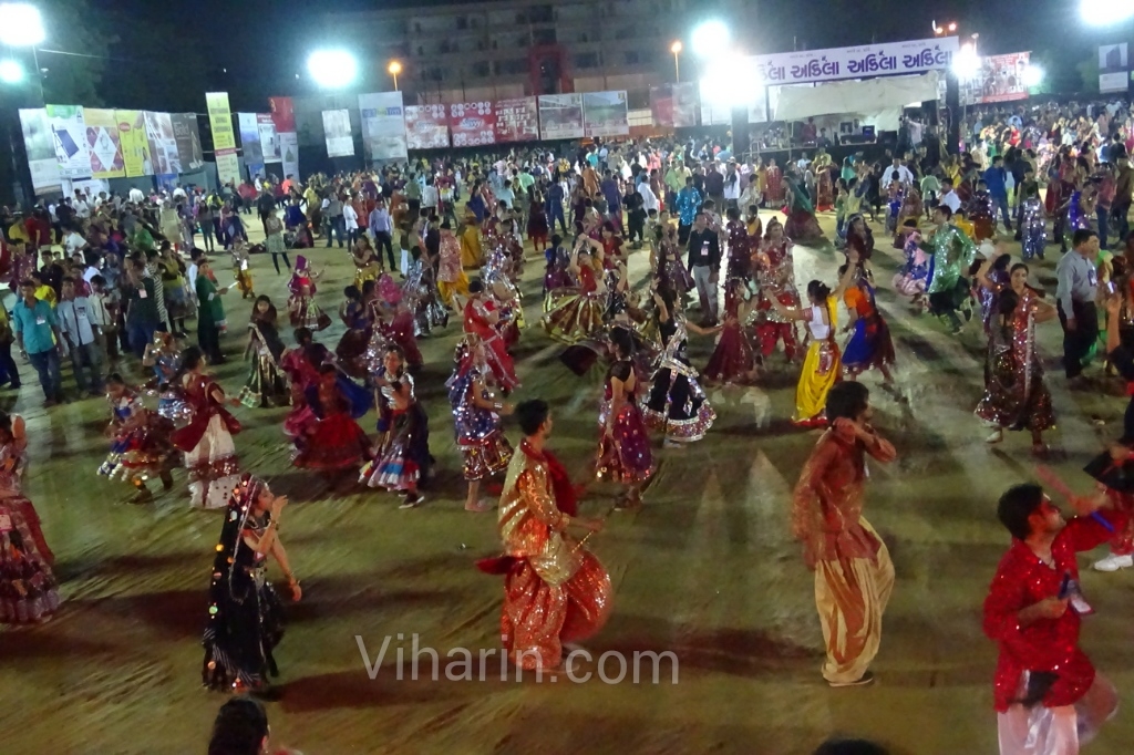 viharin-com-dodhiyu-garba-in-gujarat