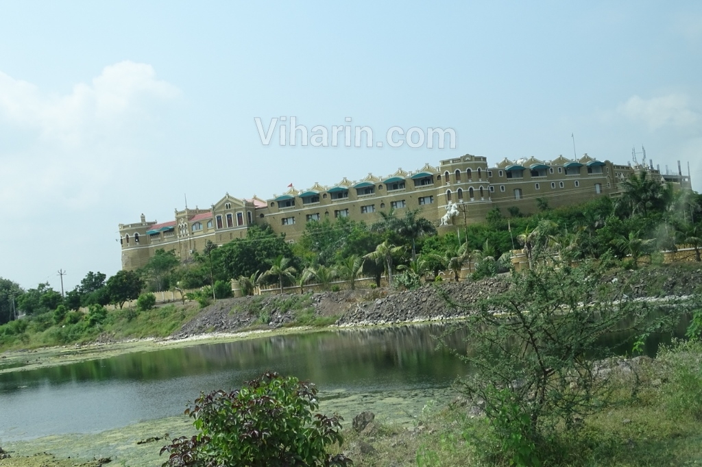 viharin-com-Khirasara Palace Rajkot