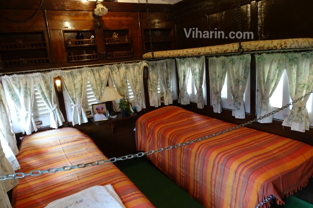 viharin-com-bedroom