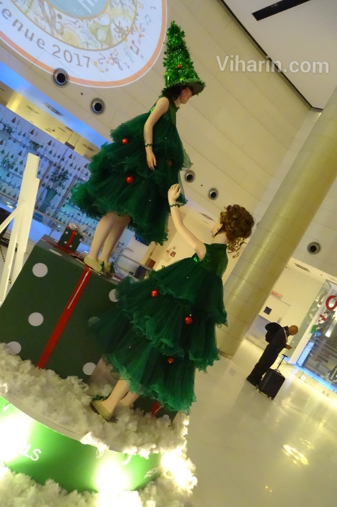 viharin-com- Christmas Tree EncouragingGirls