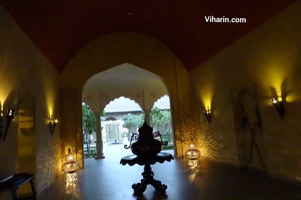 Viharin.com- At the entrance