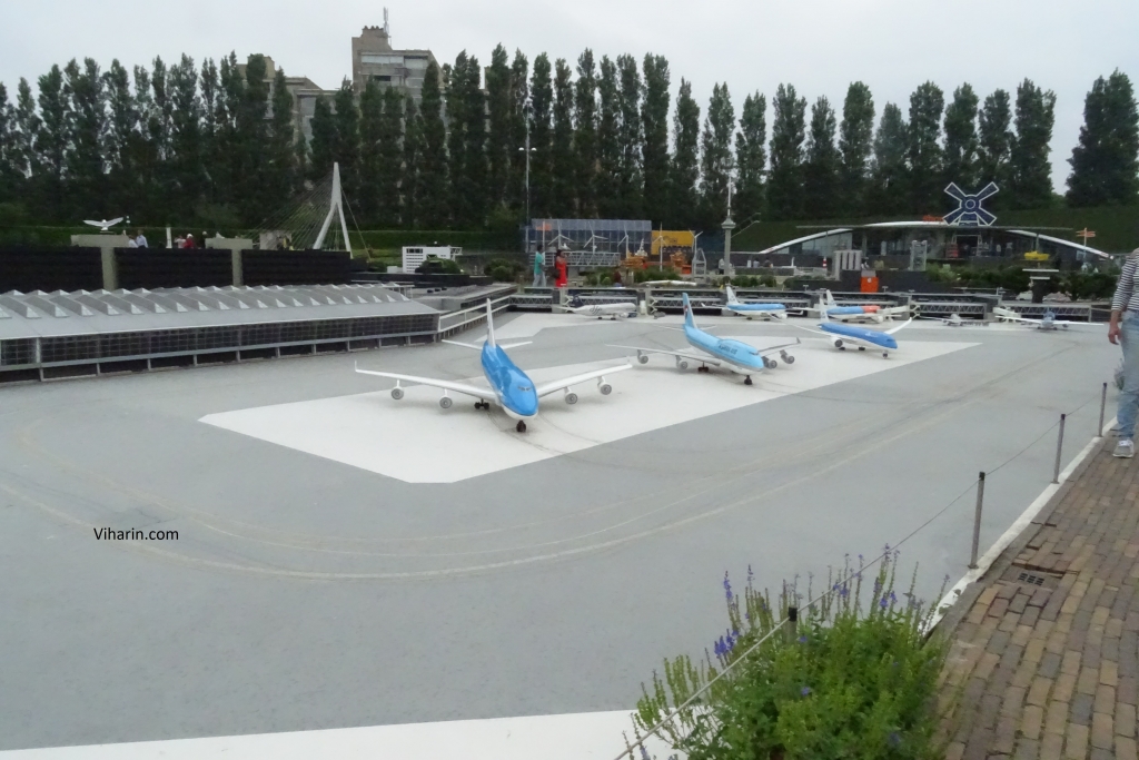 Airport Schiphol model